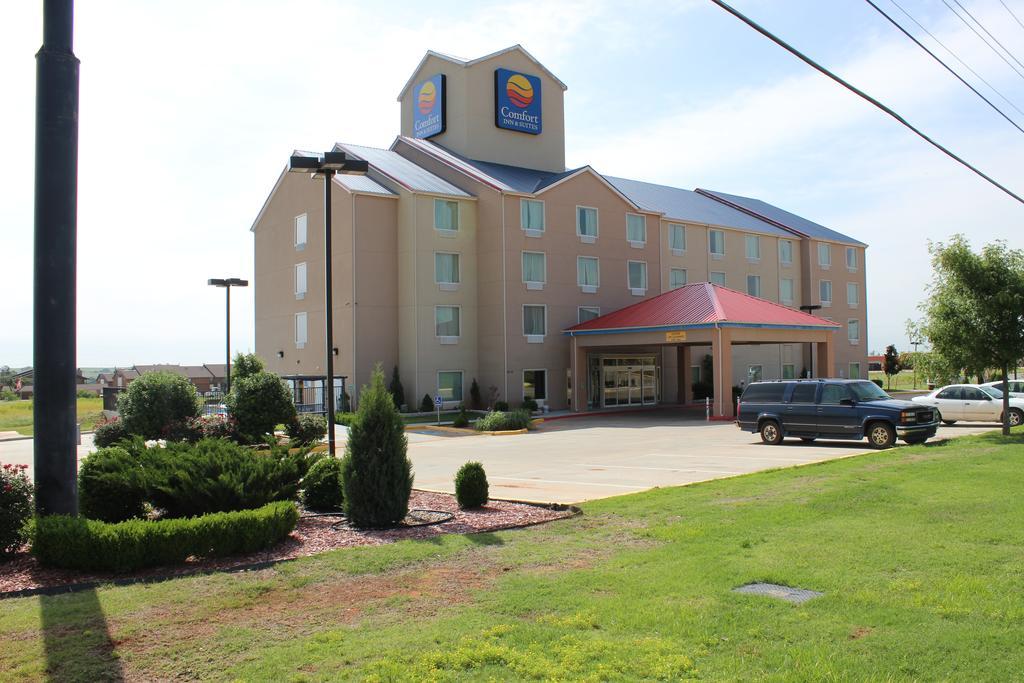 Comfort Inn & Suites Elk City Bagian luar foto