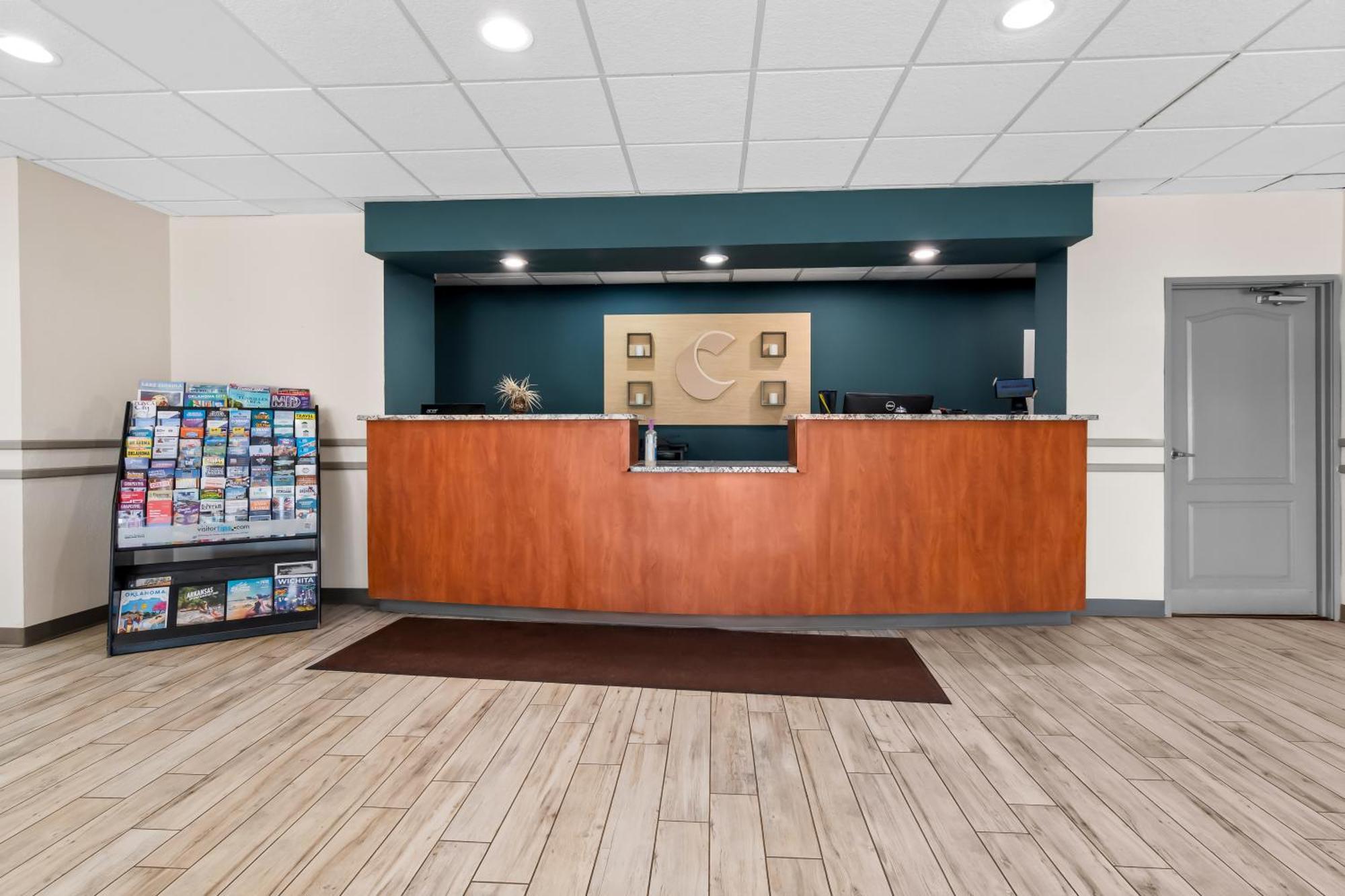 Comfort Inn & Suites Elk City Bagian luar foto