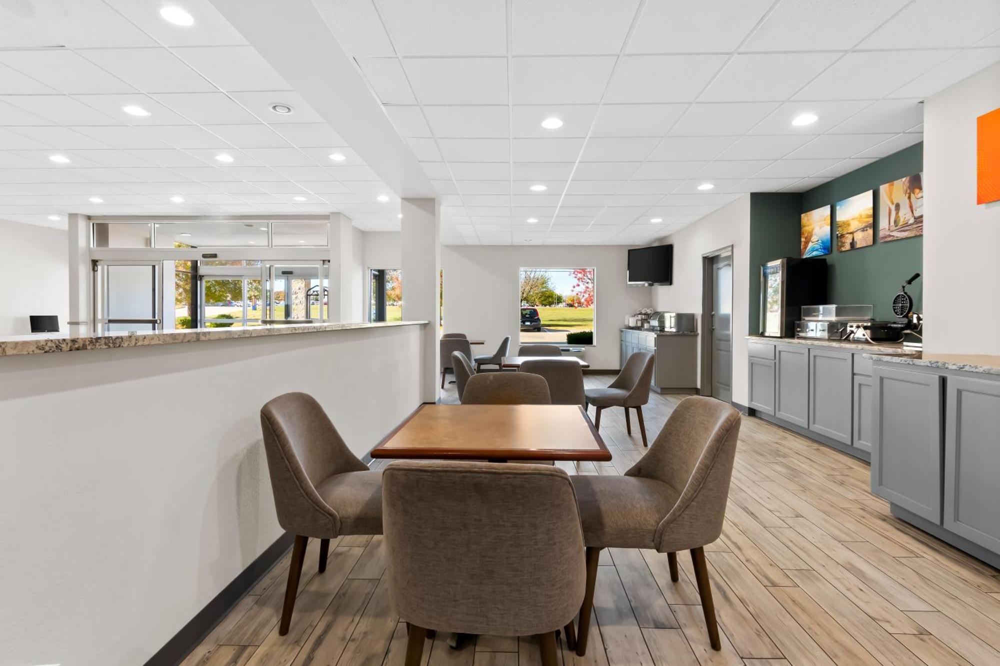 Comfort Inn & Suites Elk City Bagian luar foto