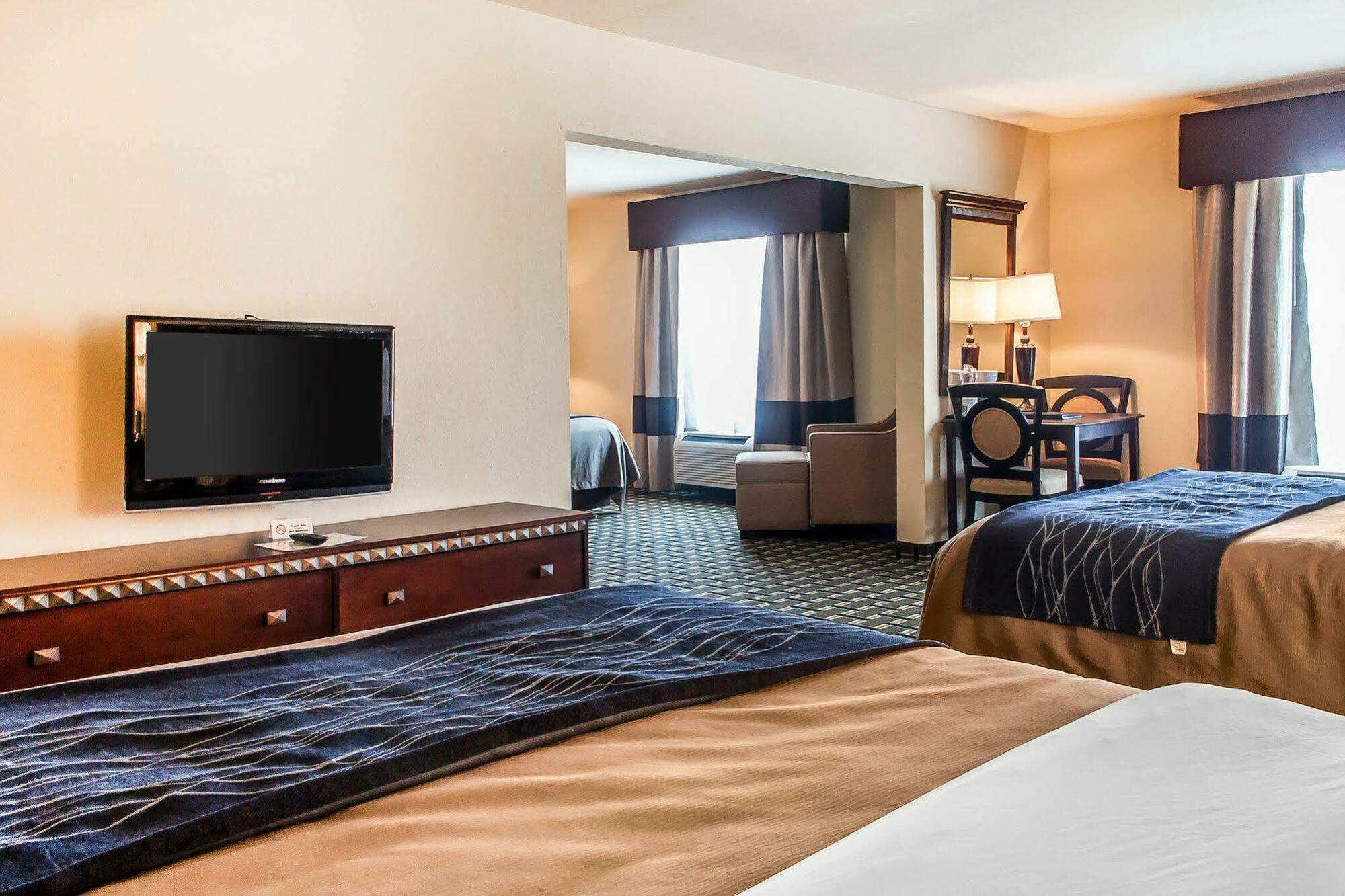 Comfort Inn & Suites Elk City Bagian luar foto